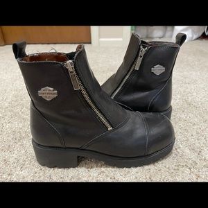 Harley Davidson steel toe boots.